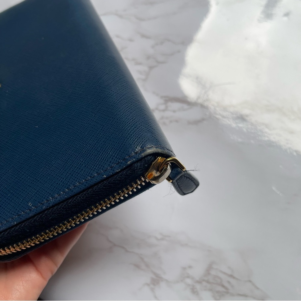 PRADA Saffiano Leather Navy Blue Large Zip Around Wallet Zippy Gold Logo - Picture 7 of 11